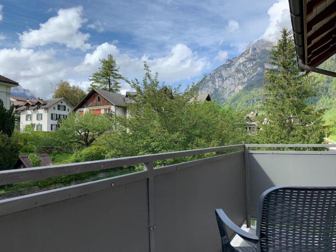 Revier Schlicht Und Bahnsinnig Mitlodi Exteriör bild